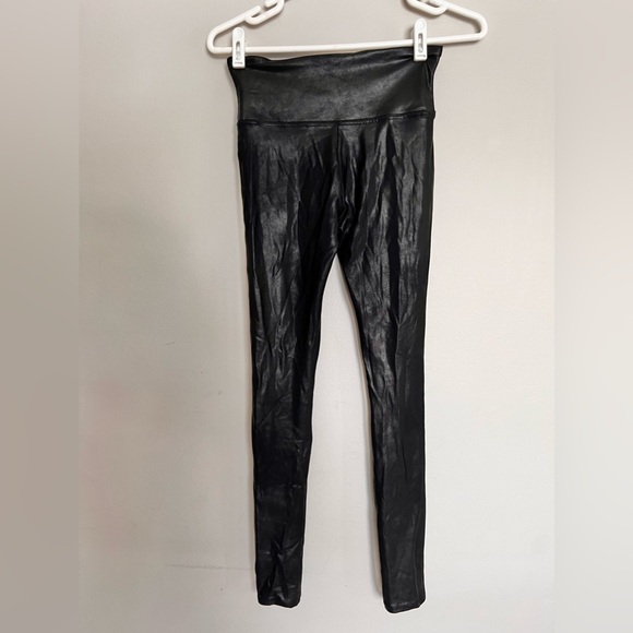 Spanx Faux Leather Leggings Black Size XL - Picture 5 of 7